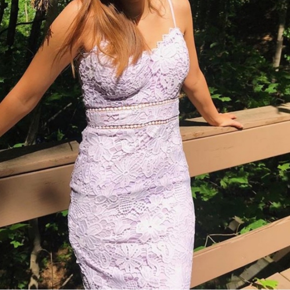 Premier Amore Lavender Strappy Lace Lined Dress Size 12